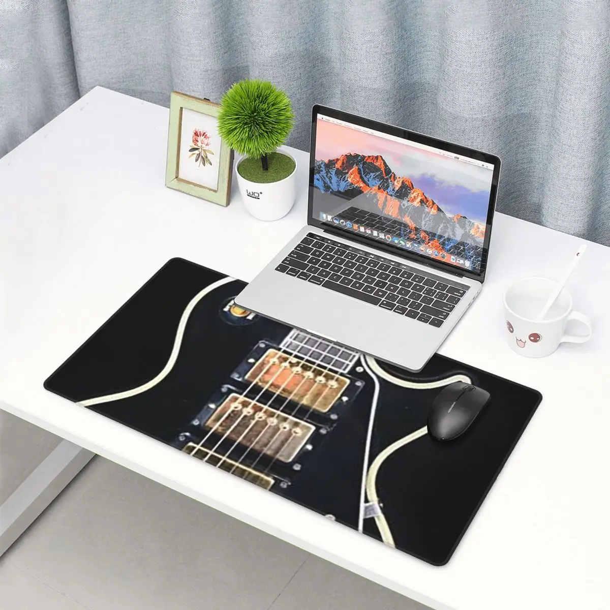 Gaming Accessories Shop - Großes Mauspad Gibson Custom Shop Les